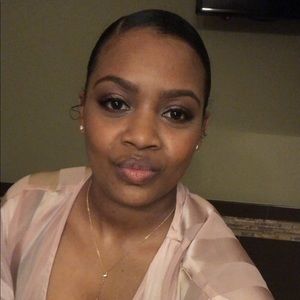 Meet your Posher, Brittney n.